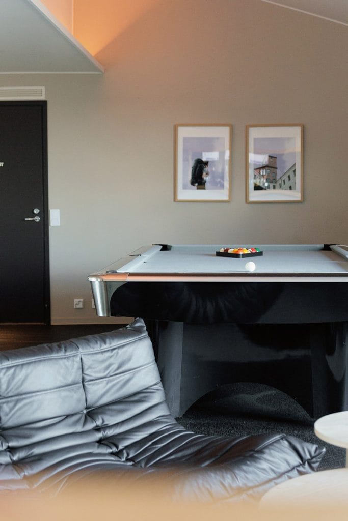 Tampereen hotellin lounge